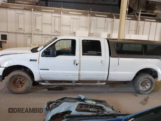 2003 Ford Super Duty F-250 XL with VIN 1FTNW21F43EA04885, listed as a IAAI auction lot 42073892 with 1 mi miles. Bid and sale history available at carsss.com. Image 13.