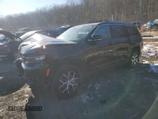 2023 Jeep Grand Cherokee Limited z VIN 1C4RJJBG9P8783531, wystawiony jako Copart lot #89327295 z przebiegiem 22 438 mil mil oraz Czysty tytuł • Clean title. Historia ofert i sprzedaży dostępna na DreamBid. Obrazek 1.