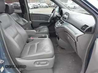 2010 Honda Odyssey EX-L with VIN 5FNRL3H79AB088793, listed as a IAAI auction lot 42008558 with 282,980 mi miles. Bid and sale history available at carsss.com. Image 5.