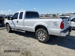 2015 Ford Super Duty F-250 SRW XLT with VIN 1FT7X2BT9FEB24065, listed as a Copart auction lot 51700525 with 204,885 mi miles and Salvage Title. Bid and sale history available at carsss.com. Image 2.