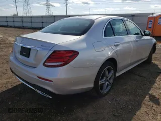 2019 Mercedes-Benz E-Class E 300 with VIN WDDZF4KB2KA657252, listed as a Copart auction lot 43012592 with 0 mi miles. Bid and sale history available at carsss.com. Image 4.