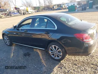 2015 Mercedes-Benz C-Class C 300 Luxury with VIN 55SWF4KB1FU063728, listed as a IAAI auction lot 41280726 with 27,010 mi miles. Bid and sale history available at carsss.com. Image 14.