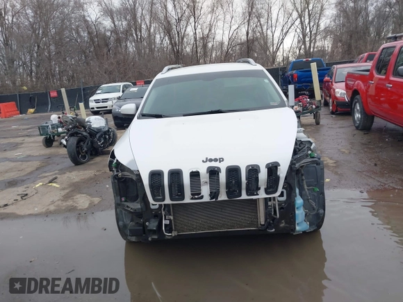 2018 Jeep Cherokee Latitude Plus with VIN 1C4PJMLX5JD581775, listed as a IAAI auction lot 41684428 with 151,225 mi miles and . Bid and sale history available at carsss.com. Image 6.