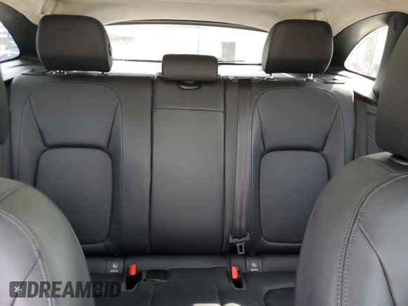 2019 Jaguar F-Pace 25t z VIN SADCS2FXXKA390386, wystawiony jako Copart lot #54671255 z przebiegiem 103 930 mil mil oraz Szkoda całkowita • Salvage title. Historia ofert i sprzedaży dostępna na DreamBid. Obrazek 10.