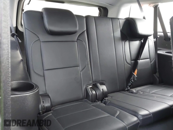 2020 Chevrolet Suburban LT z VIN 1GNSCHKC8LR151570, wystawiony jako IAAI lot #41677348 z przebiegiem Nie podano mil oraz . Historia ofert i sprzedaży dostępna na DreamBid. Obrazek 17.