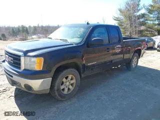 2011 GMC Sierra 1500 SLE with VIN 1GTR2VE33BZ249635, listed as a IAAI auction lot 41689588 with 208,871 mi miles. Bid and sale history available at carsss.com. Image 2.