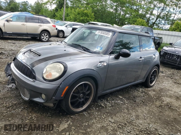 2007 MINI Hardtop S with VIN WMWMF73557TL90986, listed as a Copart auction lot 57850585 with 185,423 mi miles and Salvage title. Bid and sale history available at DreamBid. Image 1.
