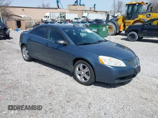 2005 Pontiac G6 GT with VIN 1G2ZH548654155010, listed as a IAAI auction lot 41847241 with 212,932 mi miles. Bid and sale history available at carsss.com. Image 1.