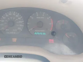 2000 Ford Mustang z VIN 1FAFP4444YF228124, wystawiony jako IAAI lot #42456191 z przebiegiem 225 253 mil mil oraz . Historia ofert i sprzedaży dostępna na DreamBid. Obrazek 7.