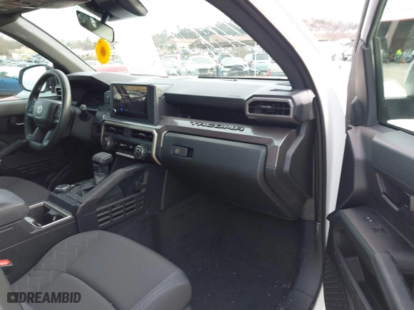 2024 Toyota Tacoma 4WD SR5 with VIN 3TYLB5JN0RT016910, listed as a IAAI auction lot 41586142 with 6,127 mi miles. Bid and sale history available at carsss.com. Image 5.
