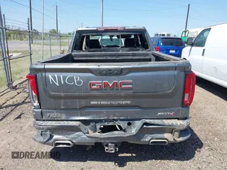 2022 GMC Sierra 1500 AT4 with VIN 3GTP9EEL2NG120275, listed as a IAAI auction lot 42009145 with 54,721 mi miles and . Bid and sale history available at DreamBid. Image 16.