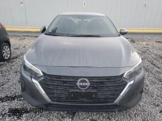 2024 Nissan Sentra SV z VIN 3N1AB8CV4RY391292, wystawiony jako Copart lot #43039145 z przebiegiem Nie podano mil oraz Nie do naprawy • Non repairable. Historia ofert i sprzedaży dostępna na DreamBid. Obrazek 5.