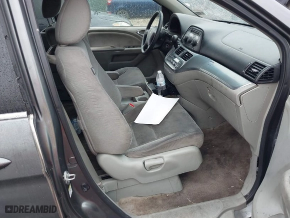 2008 Honda Odyssey EX with VIN 5FNRL38428B049592, listed as a IAAI auction lot 41863207 with 1 mi miles. Bid and sale history available at carsss.com. Image 5.