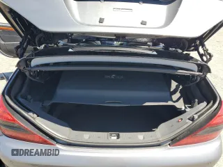 2011 Mercedes-Benz SL 550 z VIN WDBSK7BA8BF161437, wystawiony jako Copart lot #58439805 z przebiegiem 110 606 mil mil oraz Szkoda całkowita • Salvage title. Historia ofert i sprzedaży dostępna na DreamBid. Obrazek 10.
