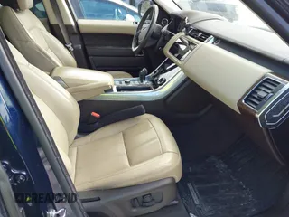 2020 Land Rover Range Rover Sport HSE z VIN SALWR2SU7LA878673, wystawiony jako IAAI lot #41651459 z przebiegiem 54 671 mil mil oraz . Historia ofert i sprzedaży dostępna na DreamBid. Obrazek 5.