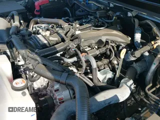 2025 Toyota Tacoma SR z VIN 3TYLB5JN7ST066516, wystawiony jako IAAI lot #43155848 z przebiegiem 2 019 mil mil oraz . Historia ofert i sprzedaży dostępna na DreamBid. Obrazek 19.