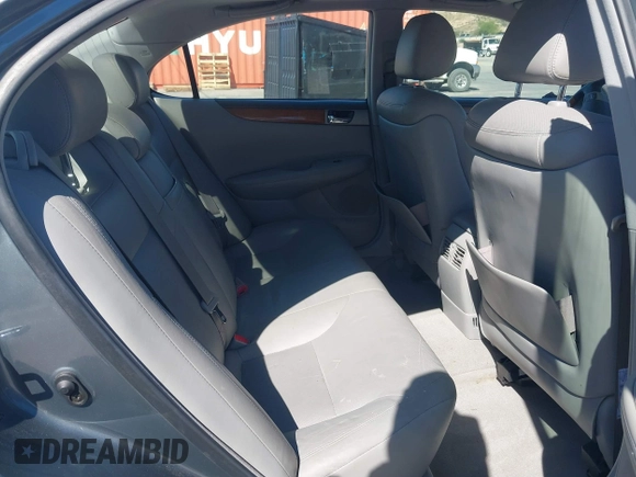 2005 Lexus ES 330 with VIN JTHBA30G055122175, listed as a IAAI auction lot 41847151 with 144,318 mi miles. Bid and sale history available at carsss.com. Image 8.