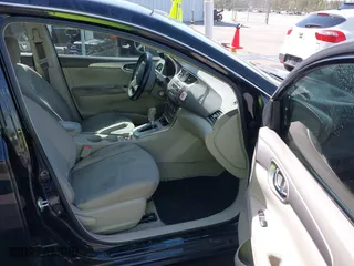 2013 Nissan Sentra SV with VIN 3N1AB7AP7DL672894, listed as a IAAI auction lot 41880258 with 154,509 mi miles. Bid and sale history available at carsss.com. Image 5.