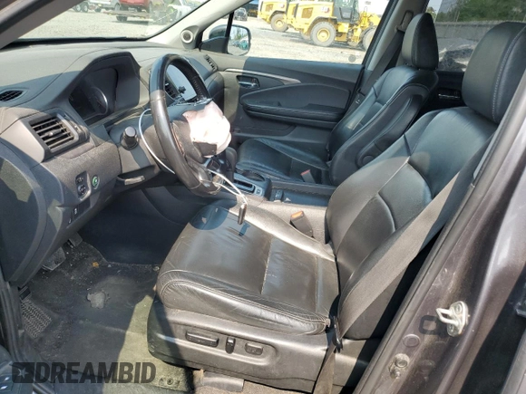 2019 Honda Pilot EX-L with VIN 5FNYF6H54KB052448, listed as a Copart auction lot 60498925 with 146,113 mi miles and Salvage title. Bid and sale history available at DreamBid. Image 7.