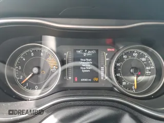 2019 Jeep Cherokee Latitude with VIN 1C4PJMCX6KD103494, listed as a Copart auction lot 51167925 with 60,540 mi miles and Salvage Title. Bid and sale history available at carsss.com. Image 9.