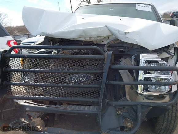 2012 Ford Super Duty F-250 SRW XL with VIN 1FT7X2B61CEC02649, listed as a IAAI auction lot 41614902 with 242,435 mi miles. Bid and sale history available at carsss.com. Image 6.
