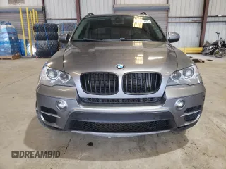 2012 BMW X5 35i z VIN 5UXZV4C5XCL767234, wystawiony jako Copart lot #64117285 z przebiegiem 187 969 mil mil oraz Czysty tytuł • Clean title. Historia ofert i sprzedaży dostępna na DreamBid. Obrazek 5.