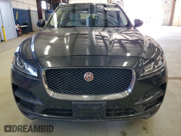 2017 Jaguar F-Pace 20d Prestige z VIN SADCK2BN2HA099023, wystawiony jako Copart lot #52750675 z przebiegiem 101 185 mil mil oraz Czysty tytuł • Clean title. Historia ofert i sprzedaży dostępna na DreamBid. Obrazek 5.