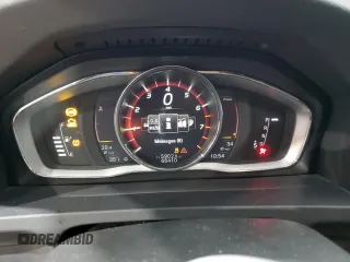 2018 Volvo V60 Cross Country with VIN YV440MWK6J2052043, listed as a Copart auction lot 83323234 with 66,410 mi miles and Salvage Title. Bid and sale history available at carsss.com. Image 9.