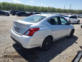 2015 Nissan Versa SV z VIN 3N1CN7AP5FL878377, wystawiony jako Copart lot #51951485 z przebiegiem 128 458 mil mil oraz Tytuł czysty. Historia ofert i sprzedaży dostępna na DreamBid. Obrazek 3.