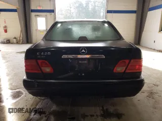 1997 Mercedes-Benz E-Class with VIN WDBJF72F3VA260566, listed as a Copart auction lot 81894314 with 106,208 mi miles and Clean Title. Bid and sale history available at carsss.com. Image 6.