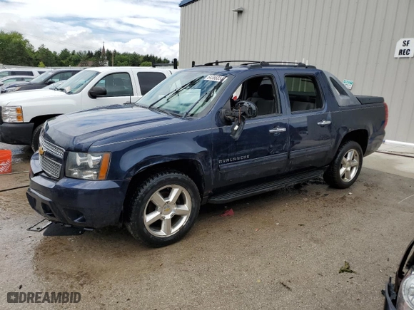 2012 Chevrolet Avalanche LS with VIN 3GNTKEE78CG187750, listed as a Copart auction lot 64386854 with 195,477 mi miles and Clean Title. Bid and sale history available at carsss.com. Image 1.