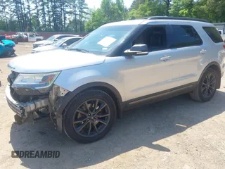 2017 Ford Explorer XLT with VIN 1FM5K7D83HGA69028, listed as a IAAI auction lot 41977896 with 169,283 mi miles and . Bid and sale history available at carsss.com. Image 18.