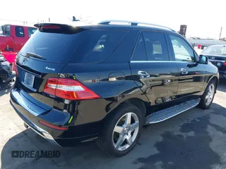 2013 Mercedes-Benz M 550 with VIN 4JGDA7DB3DA148853, listed as a IAAI auction lot 41659913 with 203,055 mi miles and . Bid and sale history available at DreamBid. Image 4.