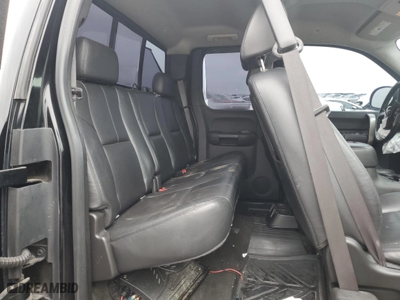 2008 Chevrolet Silverado 1500 LT w/2LT with VIN 2GCEC190381153462, listed as a Copart auction lot 80645754 with 157,808 mi miles and Salvage Title. Bid and sale history available at carsss.com. Image 10.