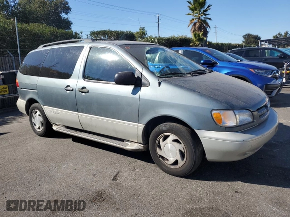 1998 Toyota Sienna LE with VIN 4T3ZF13C5WU085729, listed as a Copart auction lot 77256524 with 161,508 mi miles and Salvage Title. Bid and sale history available at carsss.com. Image 4.