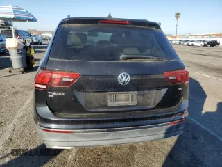 2018 Volkswagen Tiguan SEL with VIN 3VV3B7AX4JM020652, listed as a Copart auction lot 89194375 with 53,285 mi miles and Salvage Title. Bid and sale history available at DreamBid. Image 6.