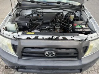 2006 Toyota Tacoma with VIN 5TEPX42N06Z307512, listed as a Copart auction lot 83243574 with 24,329 mi miles and Clean Title. Bid and sale history available at carsss.com. Image 7.