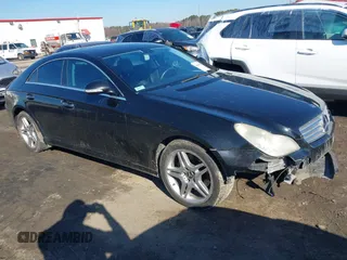 2007 Mercedes-Benz CLS-Class 5.5L with VIN WDDDJ72X47A101635, listed as a IAAI auction lot 41643883 with 179,543 mi miles. Bid and sale history available at carsss.com. Image 1.