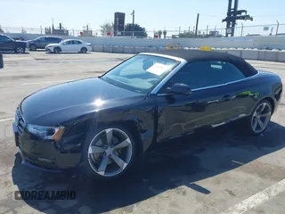 2014 Audi A5 Premium Plus z VIN WAULFAFHXEN010699, wystawiony jako IAAI lot #41868013 z przebiegiem 40 305 mil mil oraz . Historia ofert i sprzedaży dostępna na DreamBid. Obrazek 6.