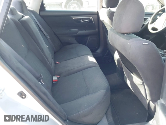 2014 Nissan Altima SV with VIN 1N4AL3AP8EN377619, listed as a IAAI auction lot 42109120 with 187,938 mi miles and . Bid and sale history available at carsss.com. Image 8.