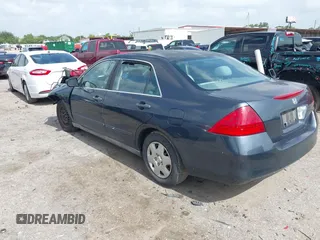 2007 Honda Accord LX with VIN 3HGCM56417G710802, listed as a IAAI auction lot 42624322 with 171,470 mi miles and . Bid and sale history available at DreamBid. Image 3.