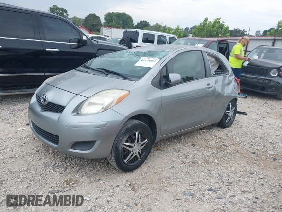 2011 Toyota Yaris with VIN JTDJT4K39B5339761, listed as a IAAI auction lot 40315883 with 1 mi miles. Bid and sale history available at carsss.com. Image 17.