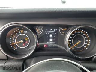 2023 Jeep Gladiator Freedom with VIN 1C6JJTAG9PL557861, listed as a Copart auction lot 50452955 with 44,716 mi miles and Salvage Title. Bid and sale history available at carsss.com. Image 9.