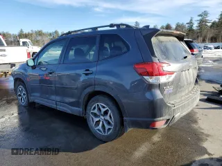 2022 Subaru Forester Premium with VIN JF2SKAEC3NH440459, listed as a Copart auction lot 46900635 with 52,929 mi miles and Salvage Title. Bid and sale history available at carsss.com. Image 2.