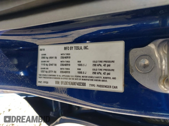 2019 Tesla Model 3 Mid Range with VIN 5YJ3E1EA6KF402308, listed as a IAAI auction lot 40077902 with 89,794 mi miles and . Bid and sale history available at carsss.com. Image 9.