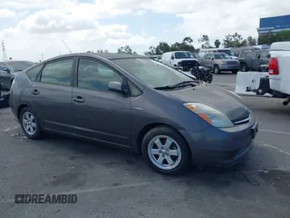 2008 Toyota Prius z VIN JTDKB20U983388552, wystawiony jako IAAI lot #42267615 z przebiegiem 190 074 mil mil oraz . Historia ofert i sprzedaży dostępna na DreamBid. Obrazek 1.