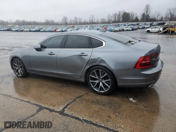2017 Volvo S90 Momentum with VIN YV1A22MKXH1010945, listed as a Copart auction lot 47879115 with 104,831 mi miles and Clean Title. Bid and sale history available at DreamBid. Image 2.