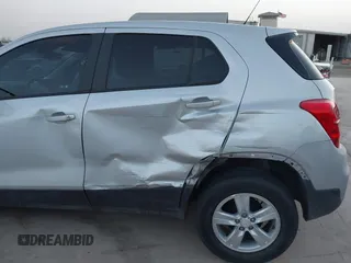 2020 Chevrolet Trax LS with VIN 3GNCJKSB0LL317926, listed as a IAAI auction lot 41802701 with 58,569 mi miles. Bid and sale history available at carsss.com. Image 17.