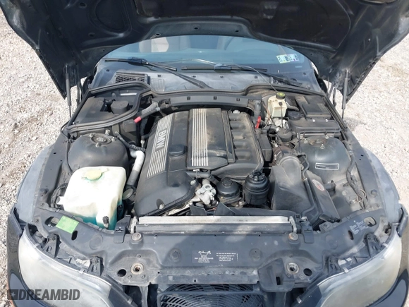 2000 BMW Z3 2.5L with VIN 4USCH934XYLF83791, listed as a IAAI auction lot 42008574 with 0 mi miles. Bid and sale history available at carsss.com. Image 10.