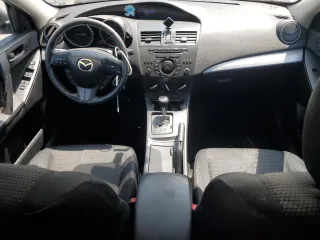 2012 Mazda 3 i Touring z VIN JM1BL1L85C1552972, wystawiony jako Copart lot #60358845 z przebiegiem 293 715 mil mil oraz Czysty tytuł • Clean title. Historia ofert i sprzedaży dostępna na DreamBid. Obrazek 8.